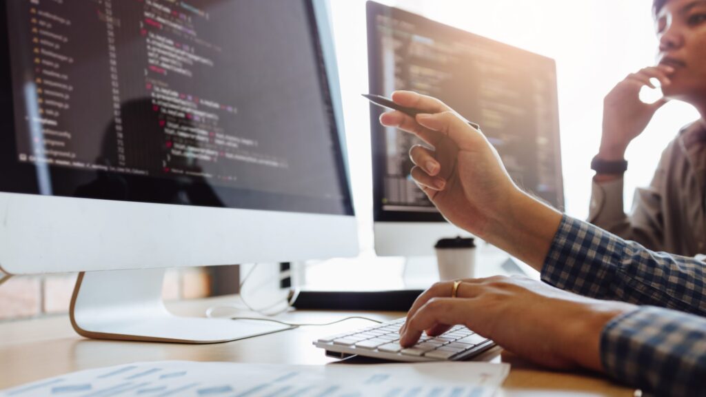 monitoring data on the computer