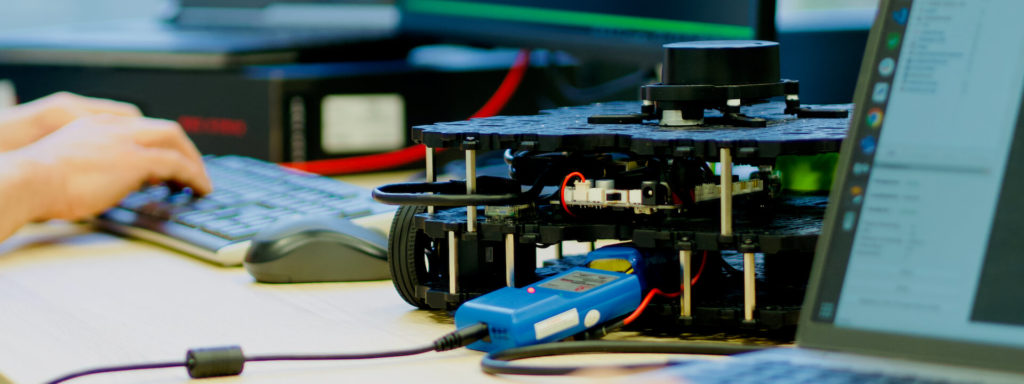 Avatar an autonomous mobile robot