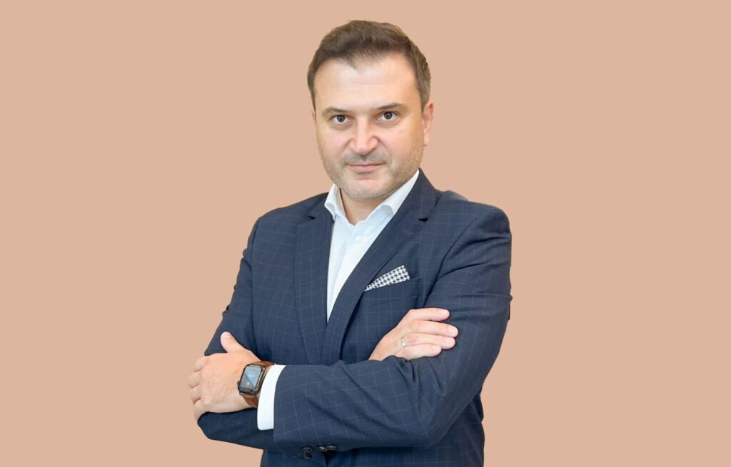 Spyrosoft’s mobile tech: a peek inside Spyrosoft services with Remigiusz Morawiecki