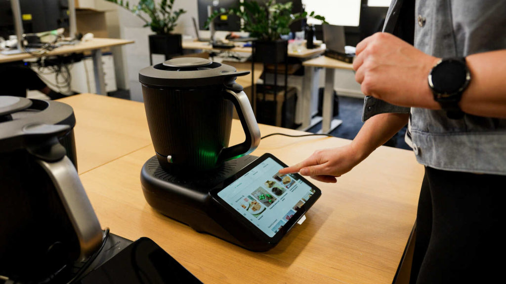 hmi software companies. Human-machine interface for Thermomix® TM7