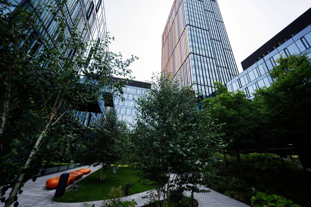 Ensuring the digital evolution of a toolkit for measuring the sustainability of buildings